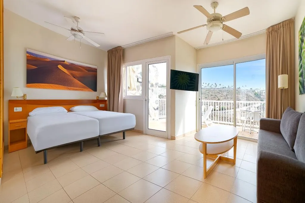 JUNIOR SUITE WITH BALCONY Room, Servatur Altamadores, Gran Canaria