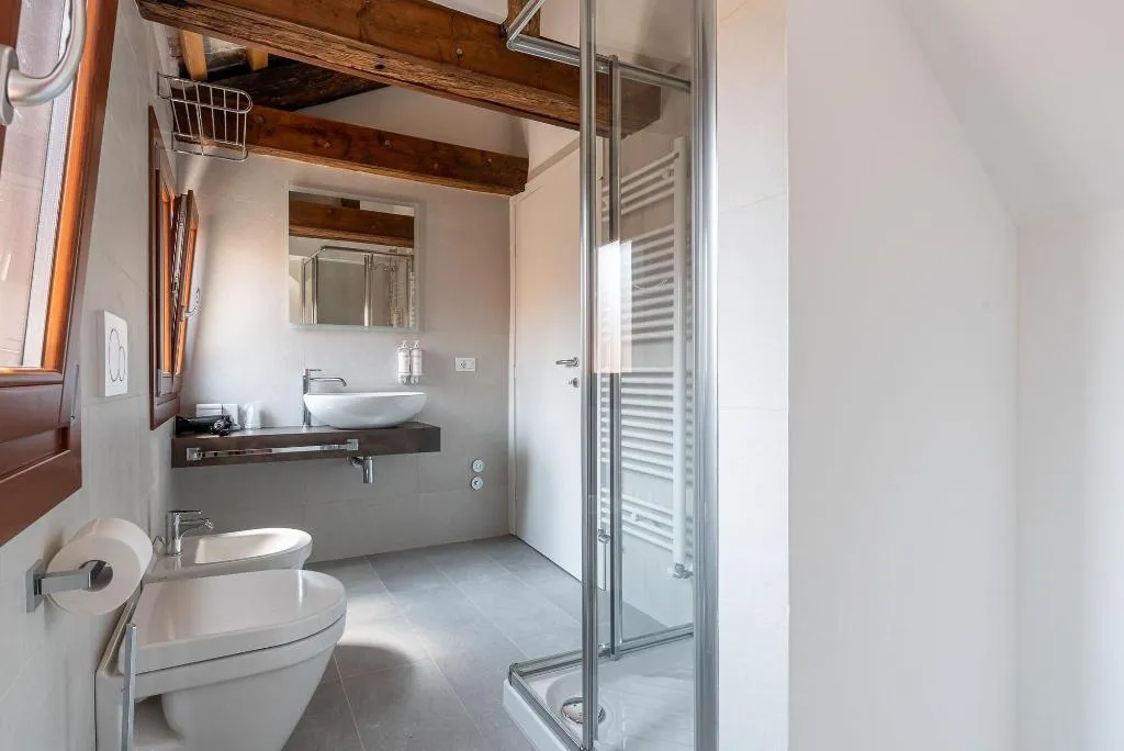 Room, La Finestra sulle Beccarie, Venice
