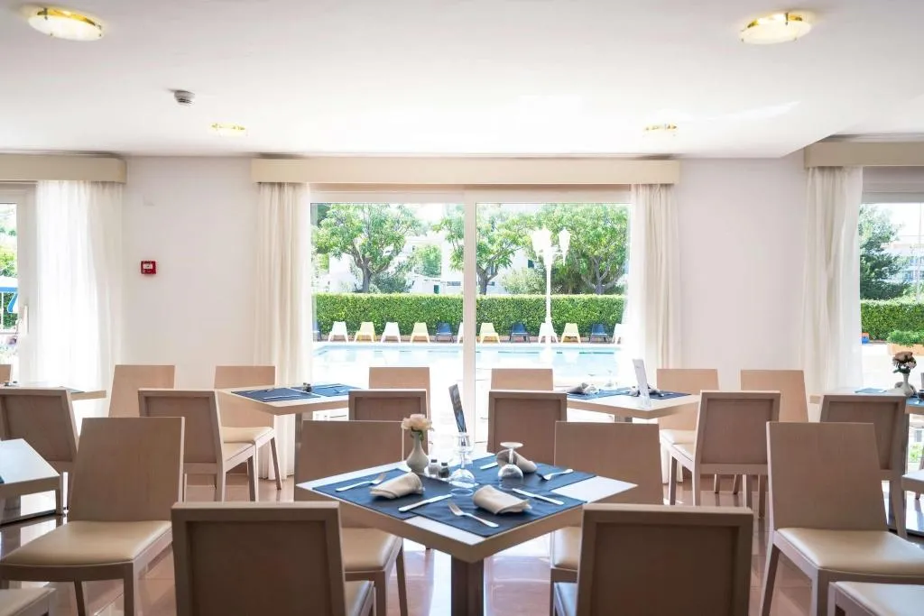 Restaurant, THB Dos Playas Adults Only, Majorca