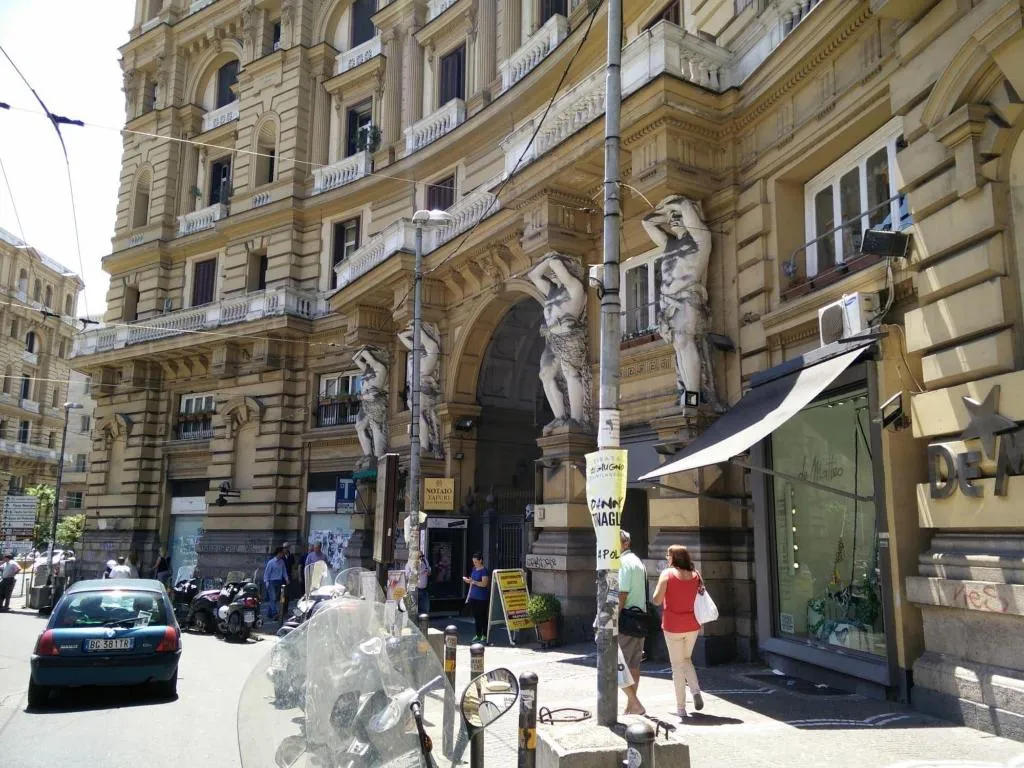 General view, Caesar B B Napoli, Naples