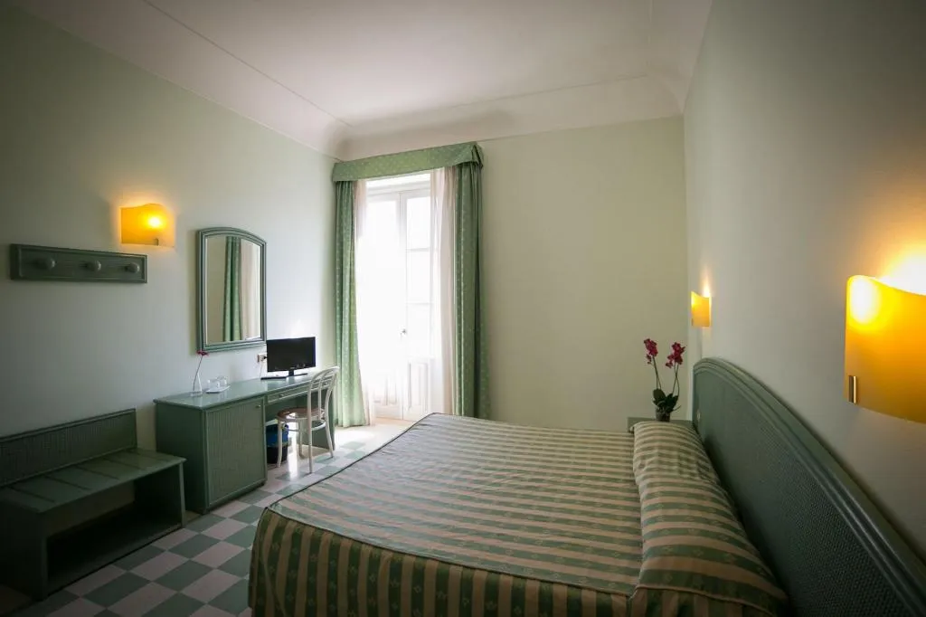 Room, Hotel Gran Bretagna, Catania