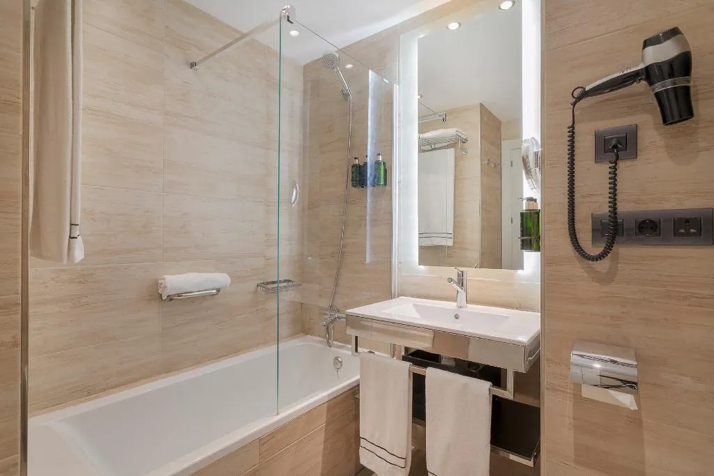 DOUBLE SINGLE USE GRAND Room, Melia Alicante, Costa Blanca