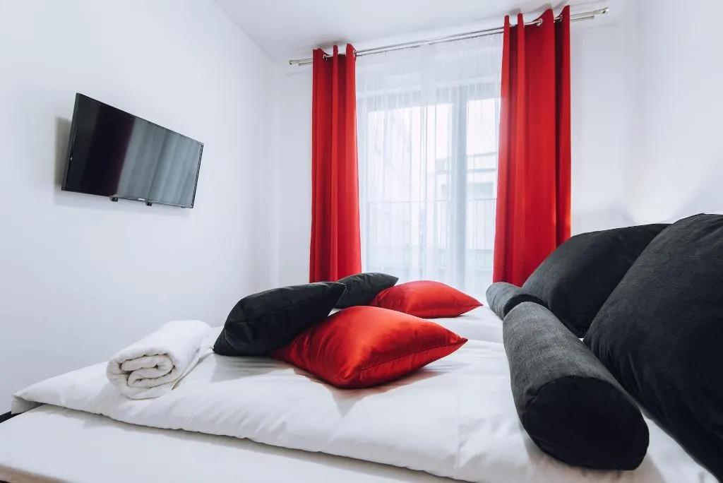 Room, City Lights Apartments, Krakow