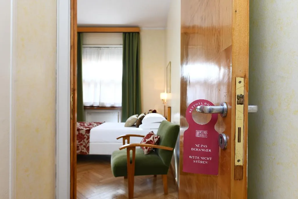 SINGLE CLASSIC Room, Bettoja Hotel Mediterraneo, Rome