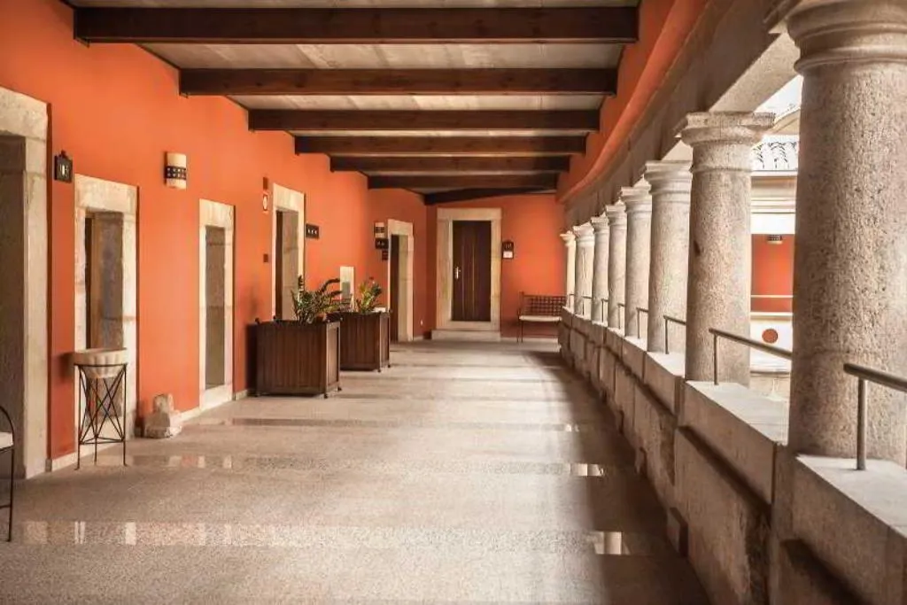 Lobby, Izan Trujillo, Madrid