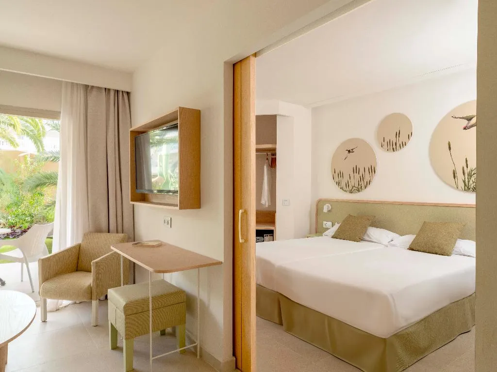 FAMILY ROOM STANDARD Room, Iberostar Selection Albufera Park All Inclusive, Majorca