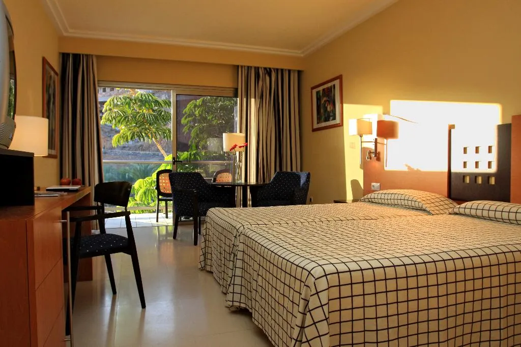 DOUBLE GARDEN VIEW Room, Hotel LIVVO Costa Taurito, Gran Canaria