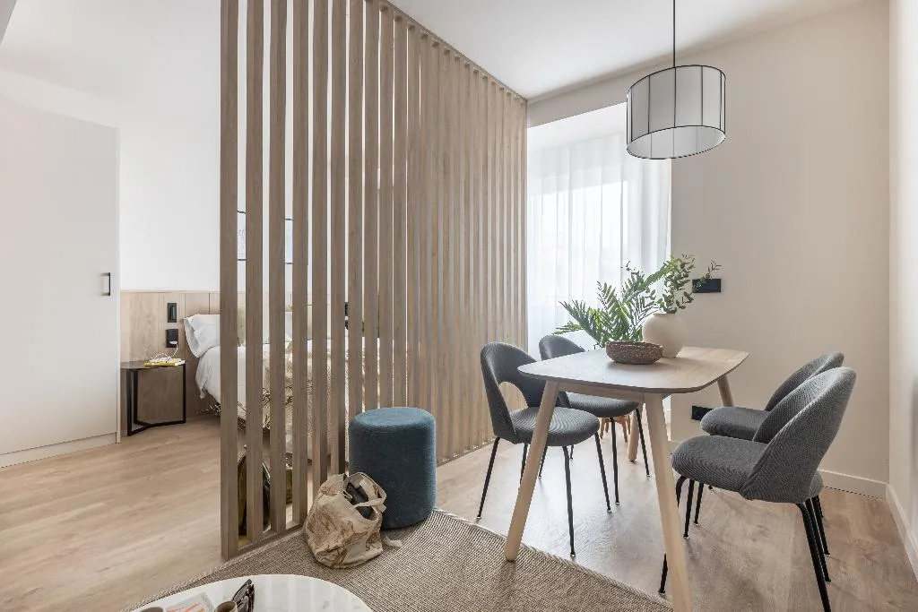 STUDIO CAPACITY 4 Room, Libere Madrid Chamberi, Madrid