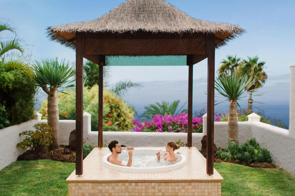 Room, Jardin de la Paz, Tenerife