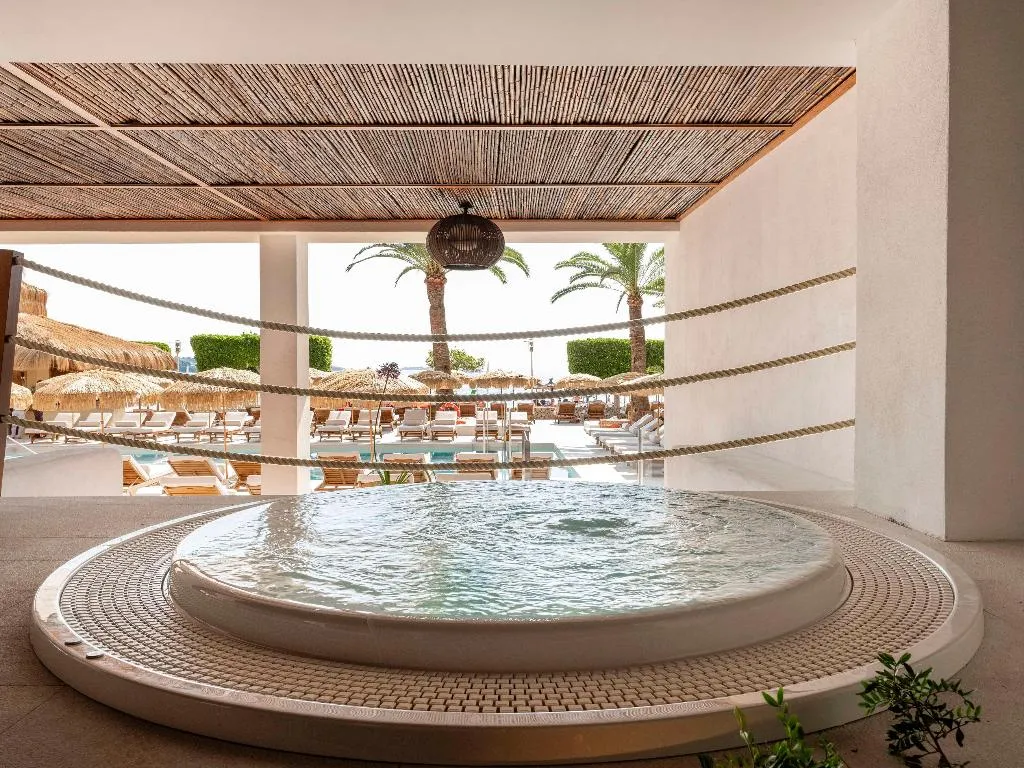 Sports and Entertainment, Zel Mallorca, Majorca