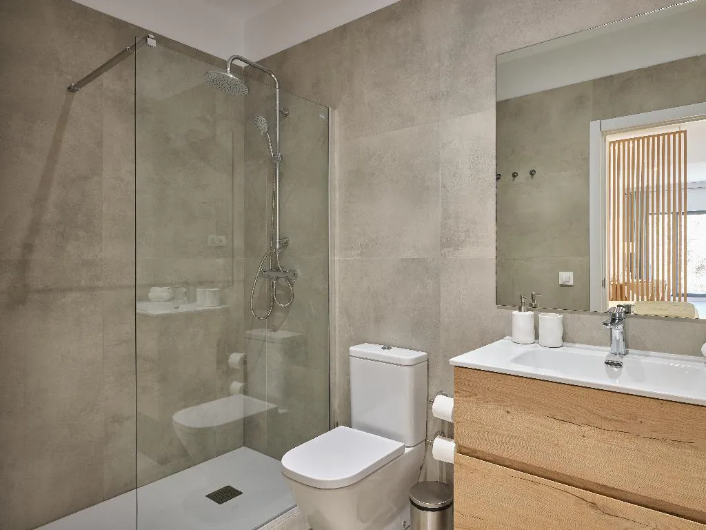 SUITE KING SIZE BED Room, Paseo Suites Hotel, Madrid
