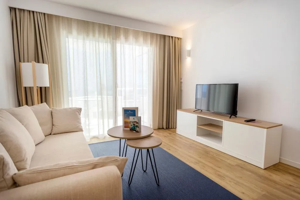 SUITE SIDE SEA VIEW Room, Parque Nereida Suites Hotel, Majorca