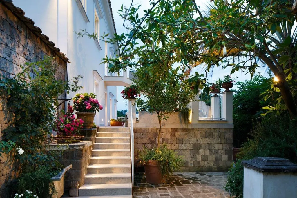 General view, Villa Don Camillo, Naples