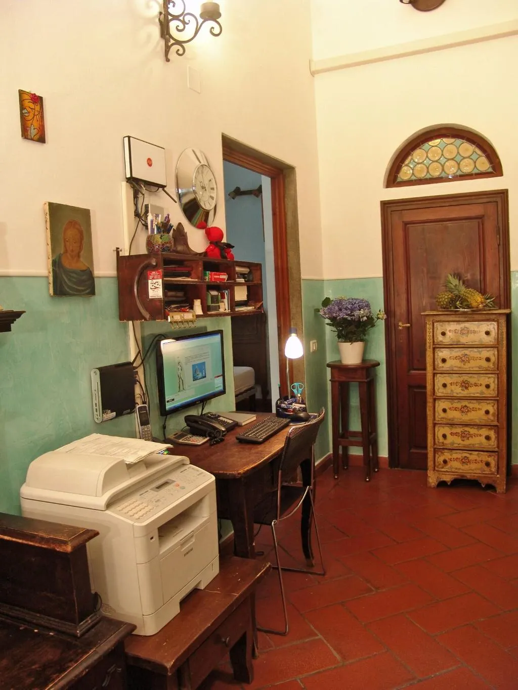 General view, Soggiorno  Panerai, Florence