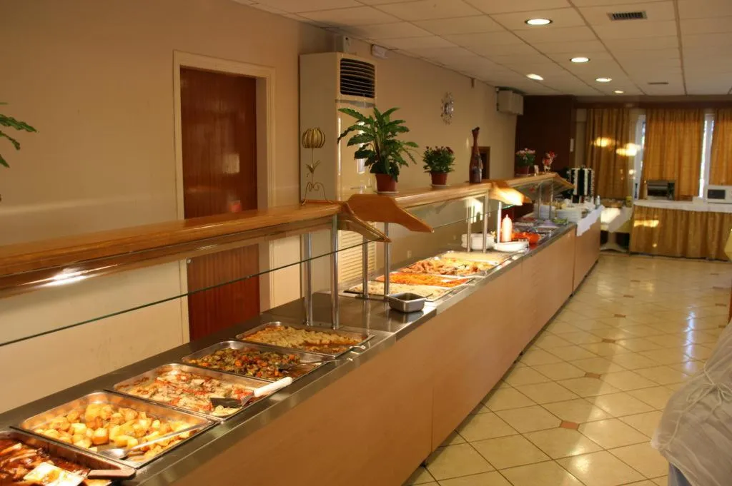 Restaurant, Village Inn, Zante
