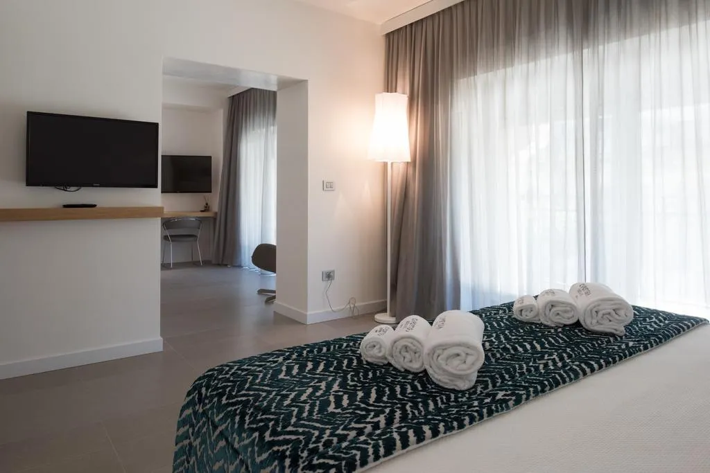 JUNIOR SUITE STANDARD Room, Caportigia Boutique Hotel, Catania