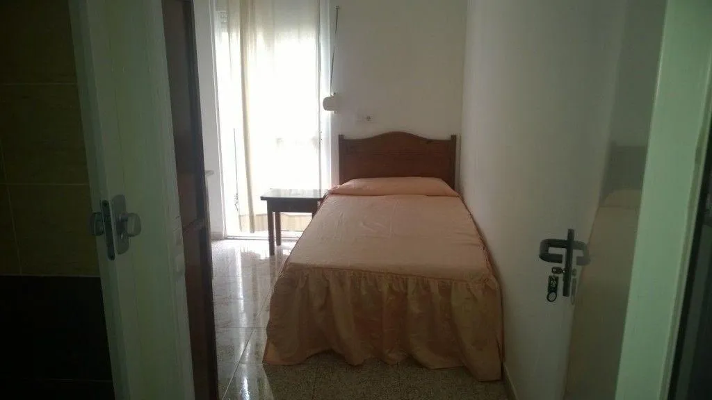 SINGLE STANDARD Room, Hospedaje Lisboa Algeciras, Costa De La Luz