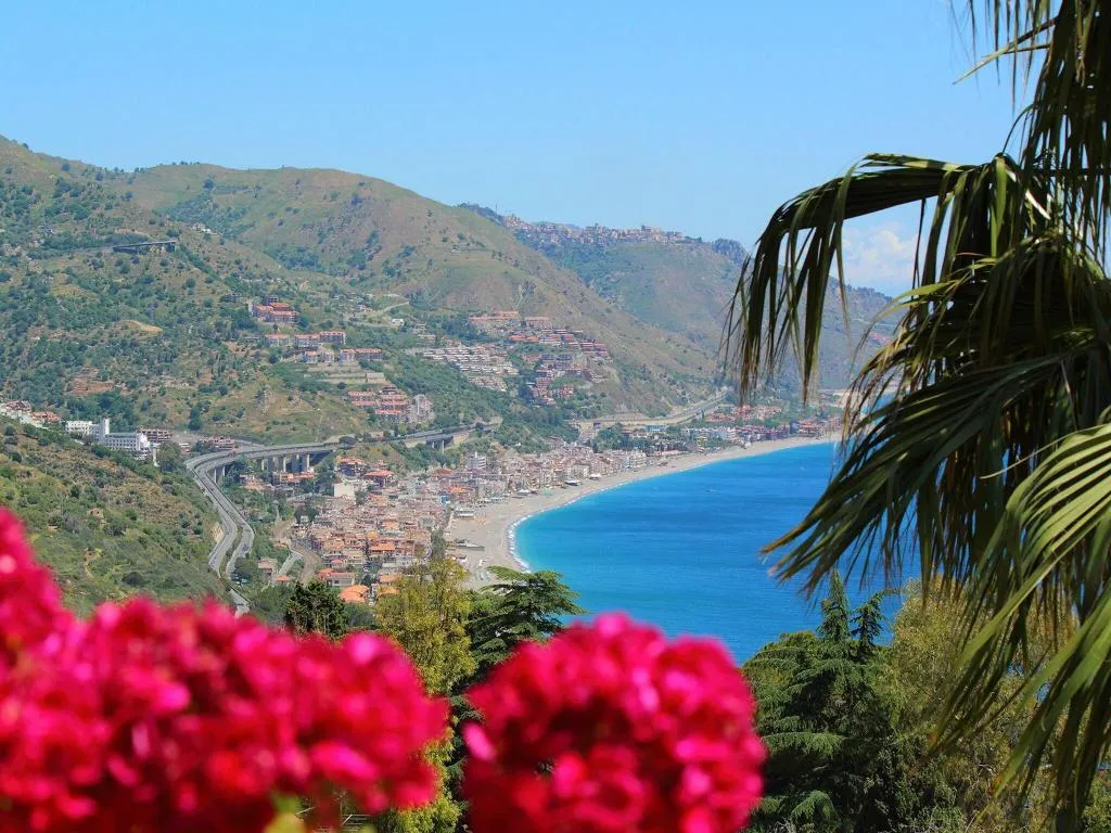 General view, Inn Piero, Taormina