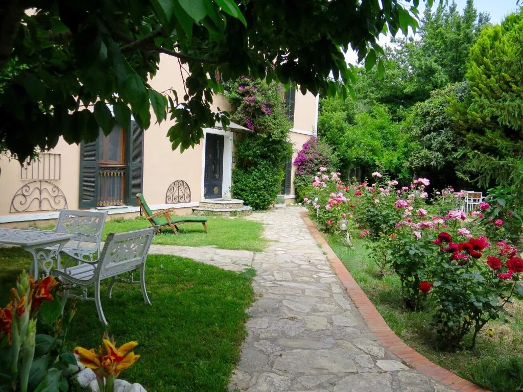 Terrace, Kalehan, Izmir