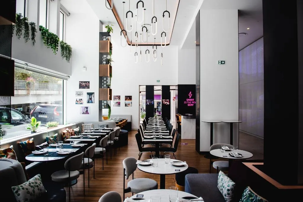 Restaurant, Yotel Porto, Porto