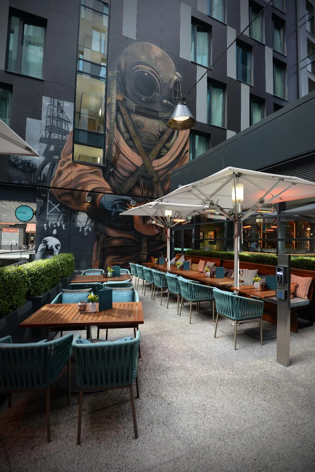 Terrace, Travelodge Plus Dublin City Centre, Dublin