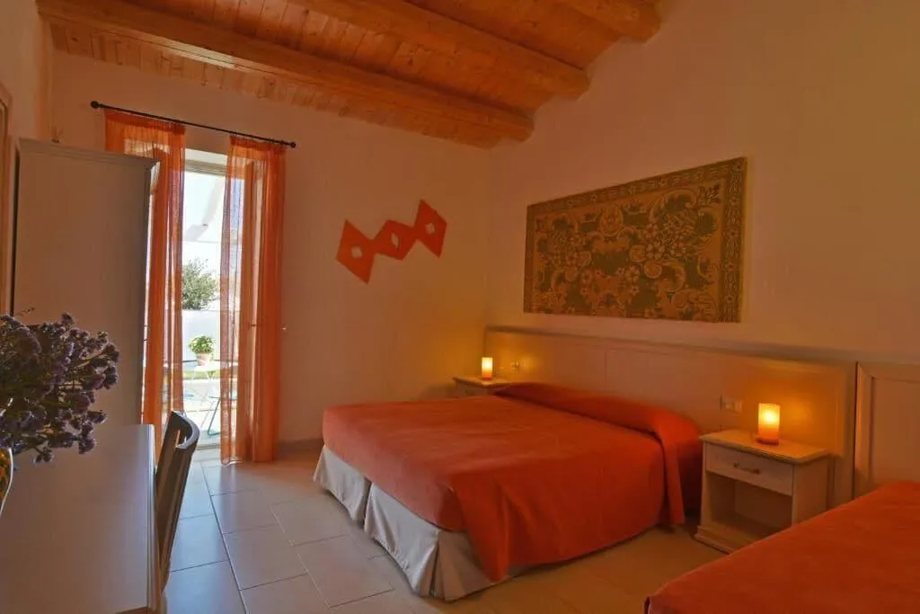 Room, Agriturismo Le Zagare Di Vendicari, Catania
