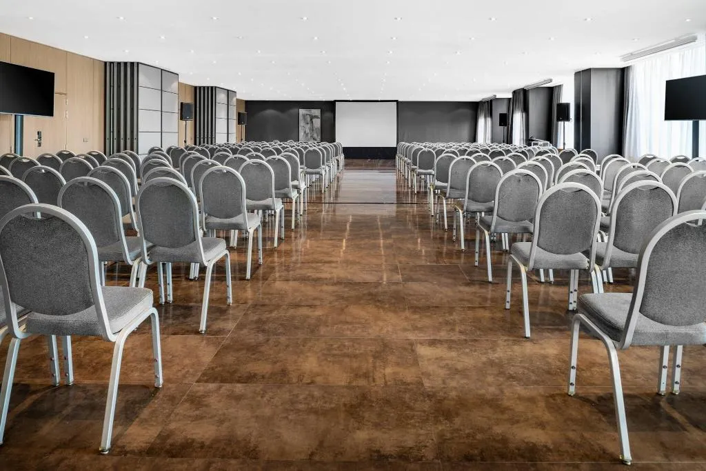 Conferences, AC Madrid Feria, Madrid