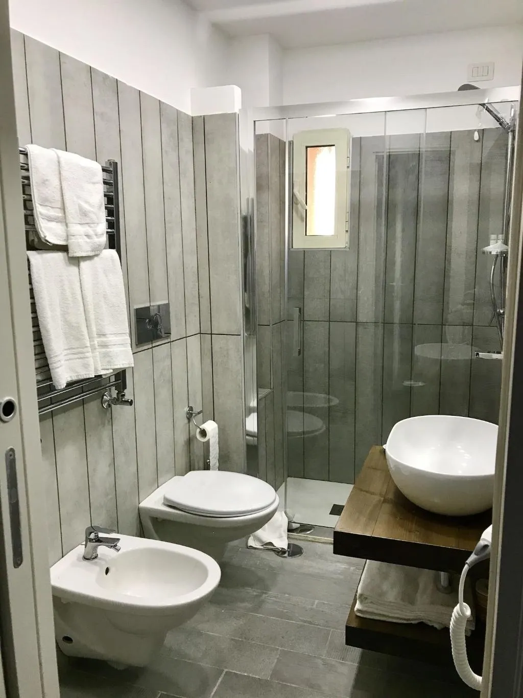 Room, La Perla Del Golfo, Naples