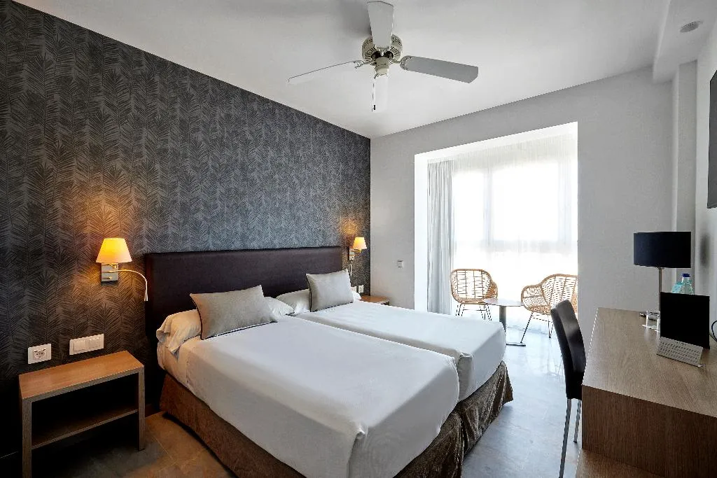 DOUBLE SINGLE USE STANDARD Room, Catalonia Mirador des Port, Menorca