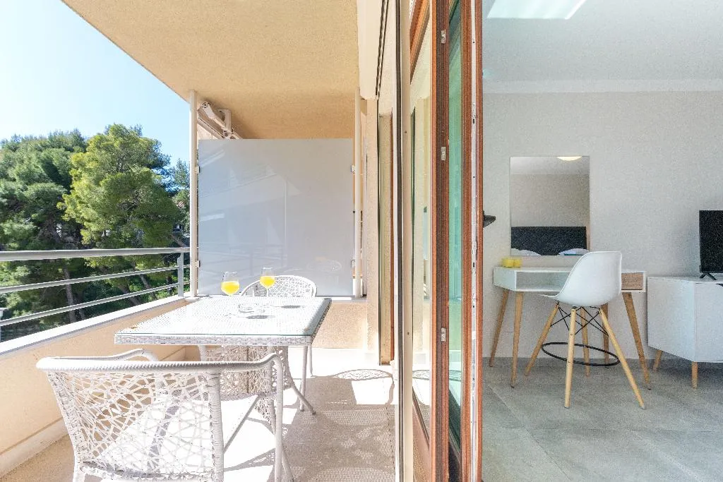 STUDIO STANDARD Room, The Residence, Split