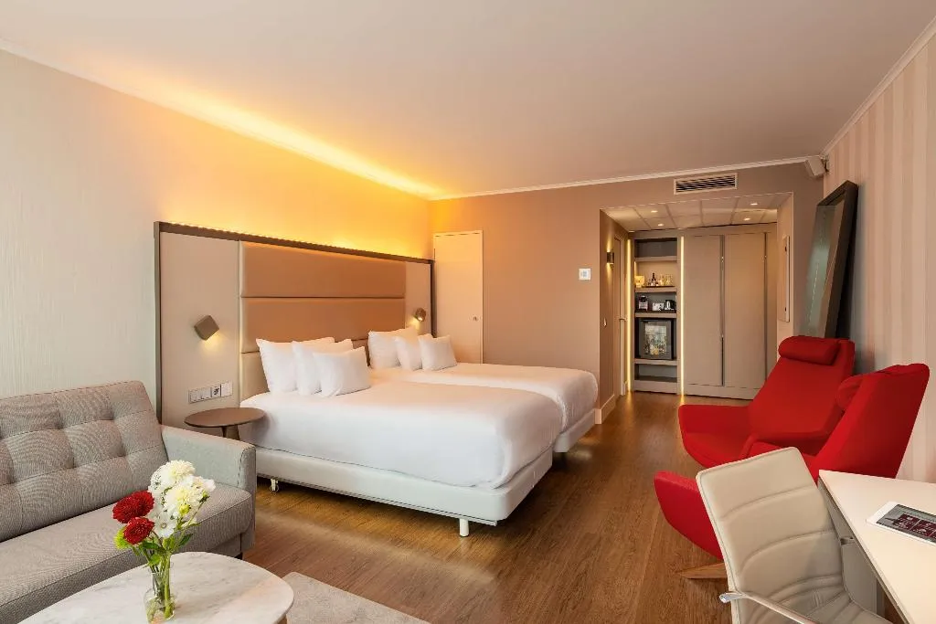Room, NH Collection Berlin Mitte am Checkpoint Charlie, Berlin