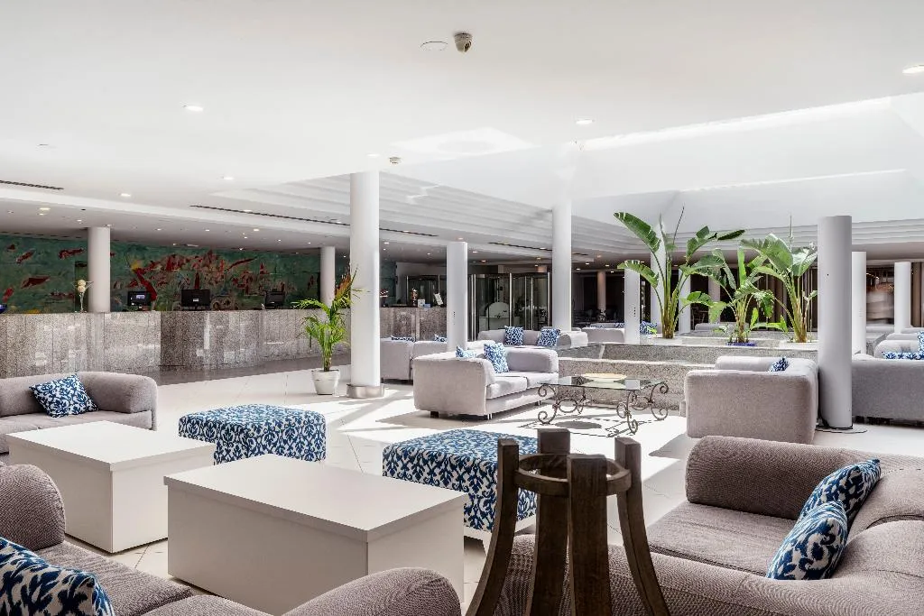 Lobby, Alua Gran Camp de Mar Hotel, Majorca