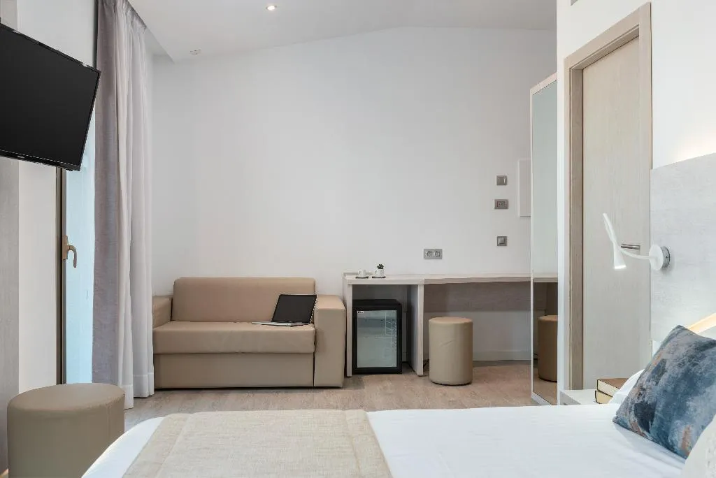 Double or Twin SUPERIOR Room, Llaut Boutique Hotel, Majorca