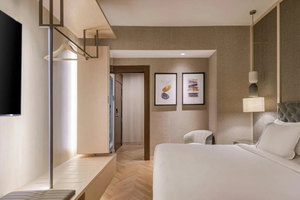 DOUBLE QUEEN SIZE BED Room, AC Firenze, Florence