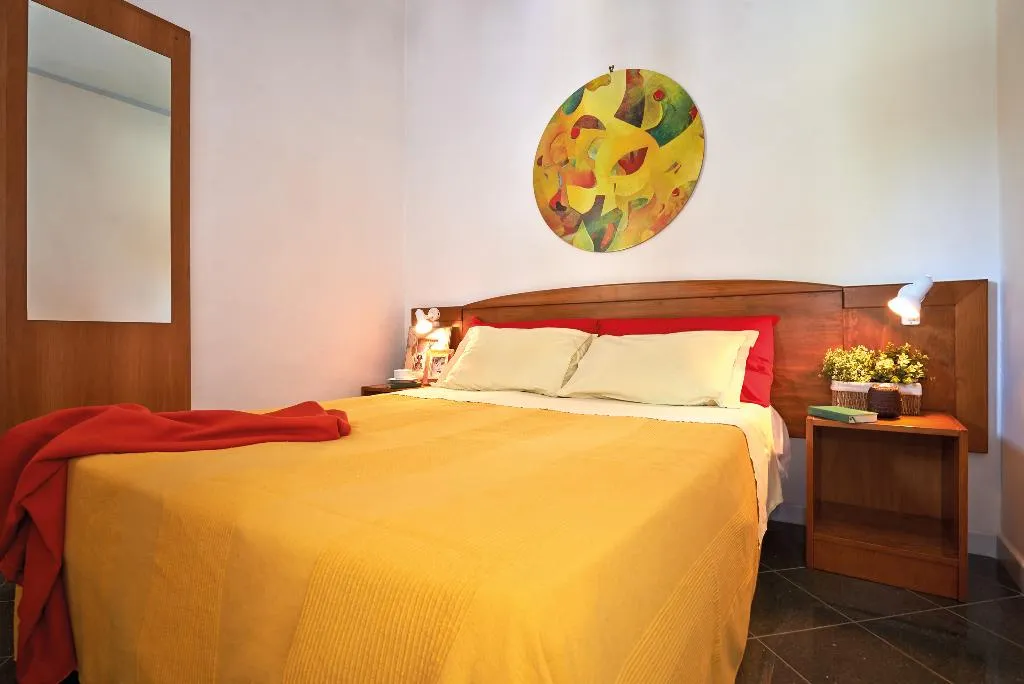 APARTMENT CAPACITY 2 Room, Baia Domizia Camping Village, Naples