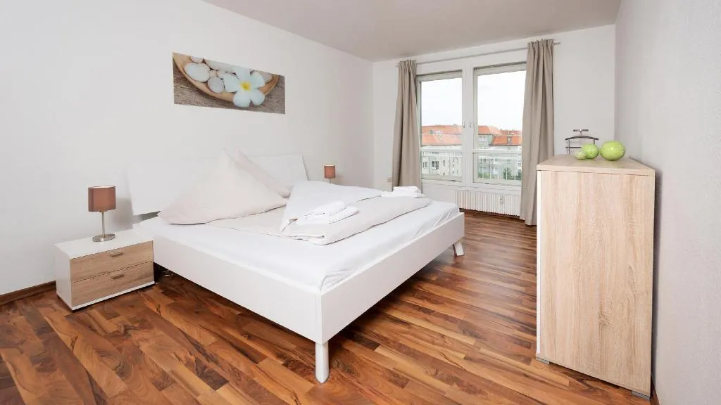 Room, Apartments am Brandenburger Tor, Berlin