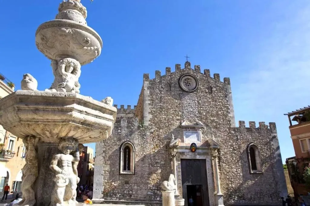 General view, Al Vicoletto, Taormina