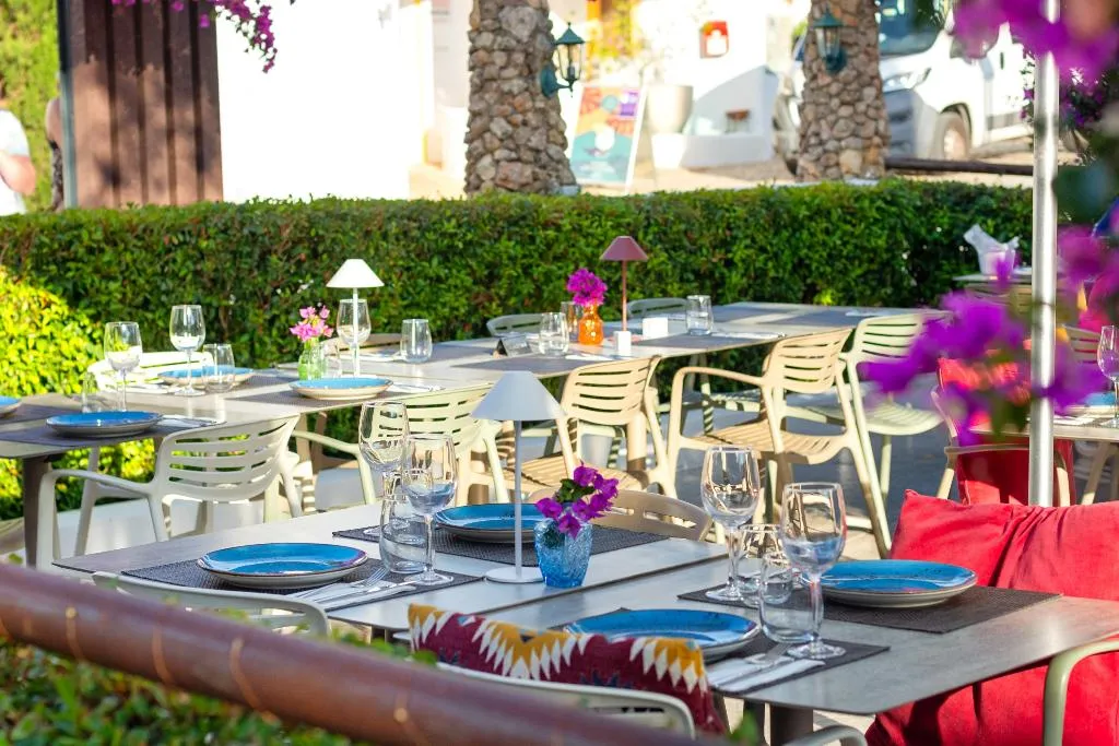 Restaurant, Quinta do Paraiso, Algarve