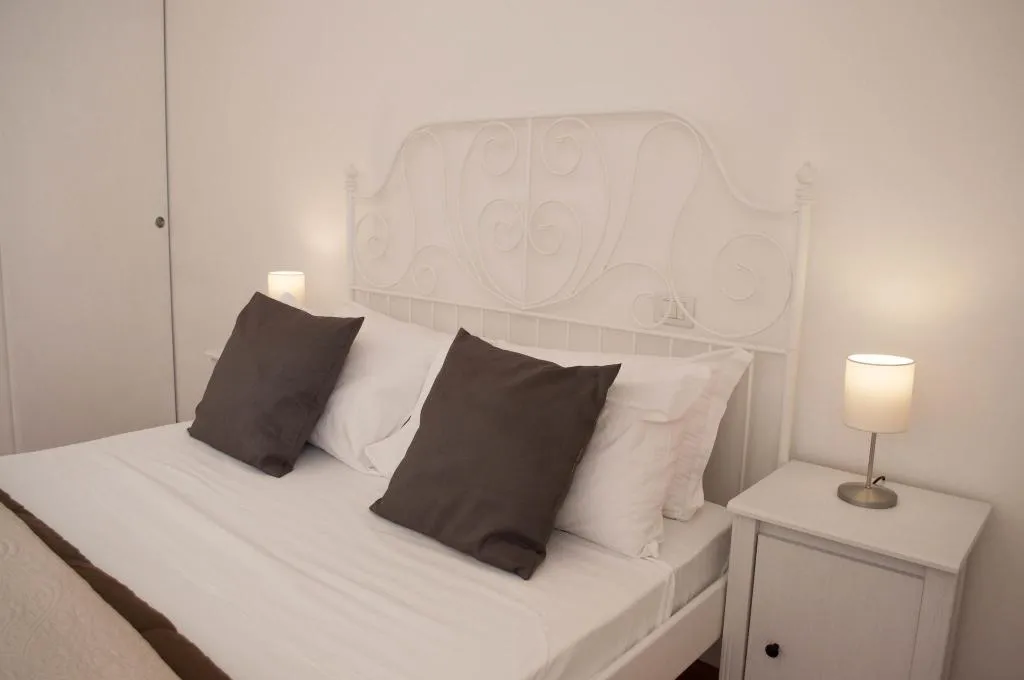 Room, Hotel Neronensis, Naples