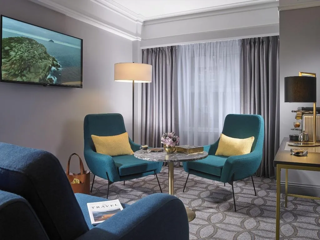 SUITE KING SIZE BED Room, The Davenport, Dublin