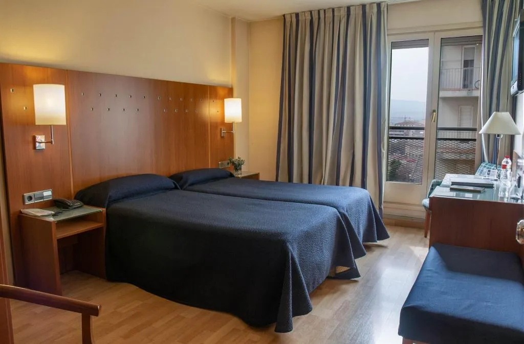 Room, J. Balmes, Costa Brava