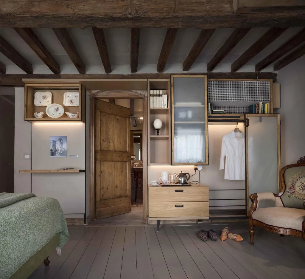 Room, Ottantotto Firenze, Florence