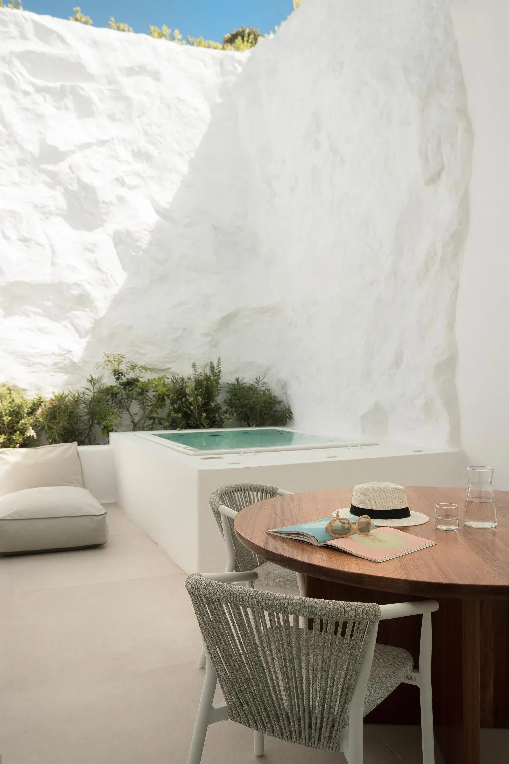 JUNIOR SUITE WITH JACUZZI Room, Lovia Mykonos, Mykonos