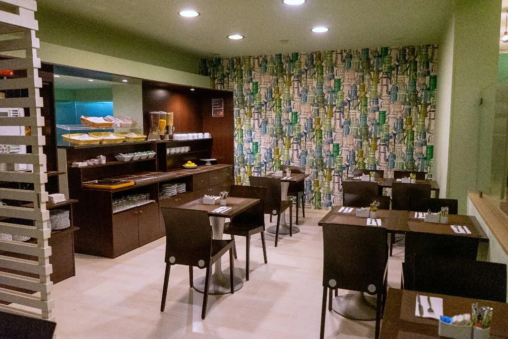 Restaurant, WOT Porto Soul, Porto