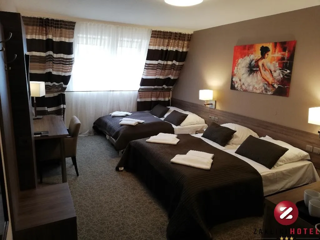QUADRUPLE STANDARD Room, Hotel Zakliki, Krakow