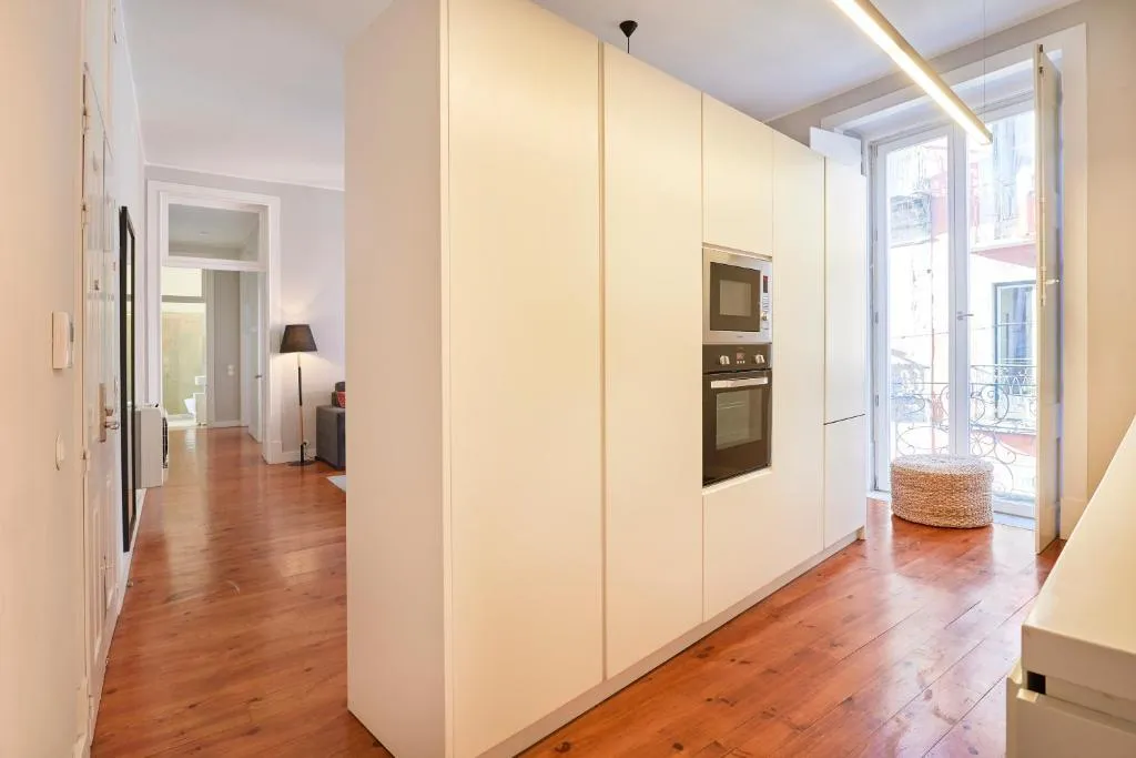 APARTMENT SUPERIOR THREE BEDROOMS Room, Lisbon Five Stars Apartments Combro 7, Lisbon