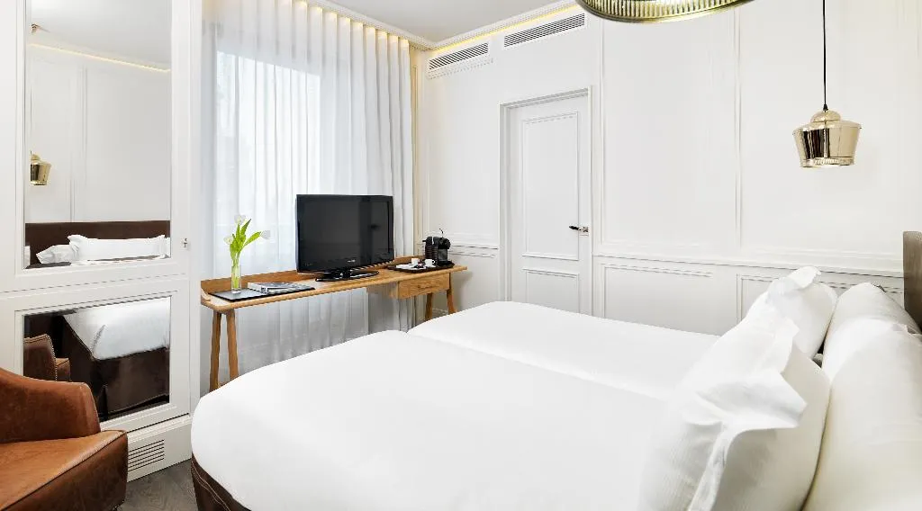 DOUBLE CLASSIC Room, H10 Montcada Boutique Hotel, Barcelona