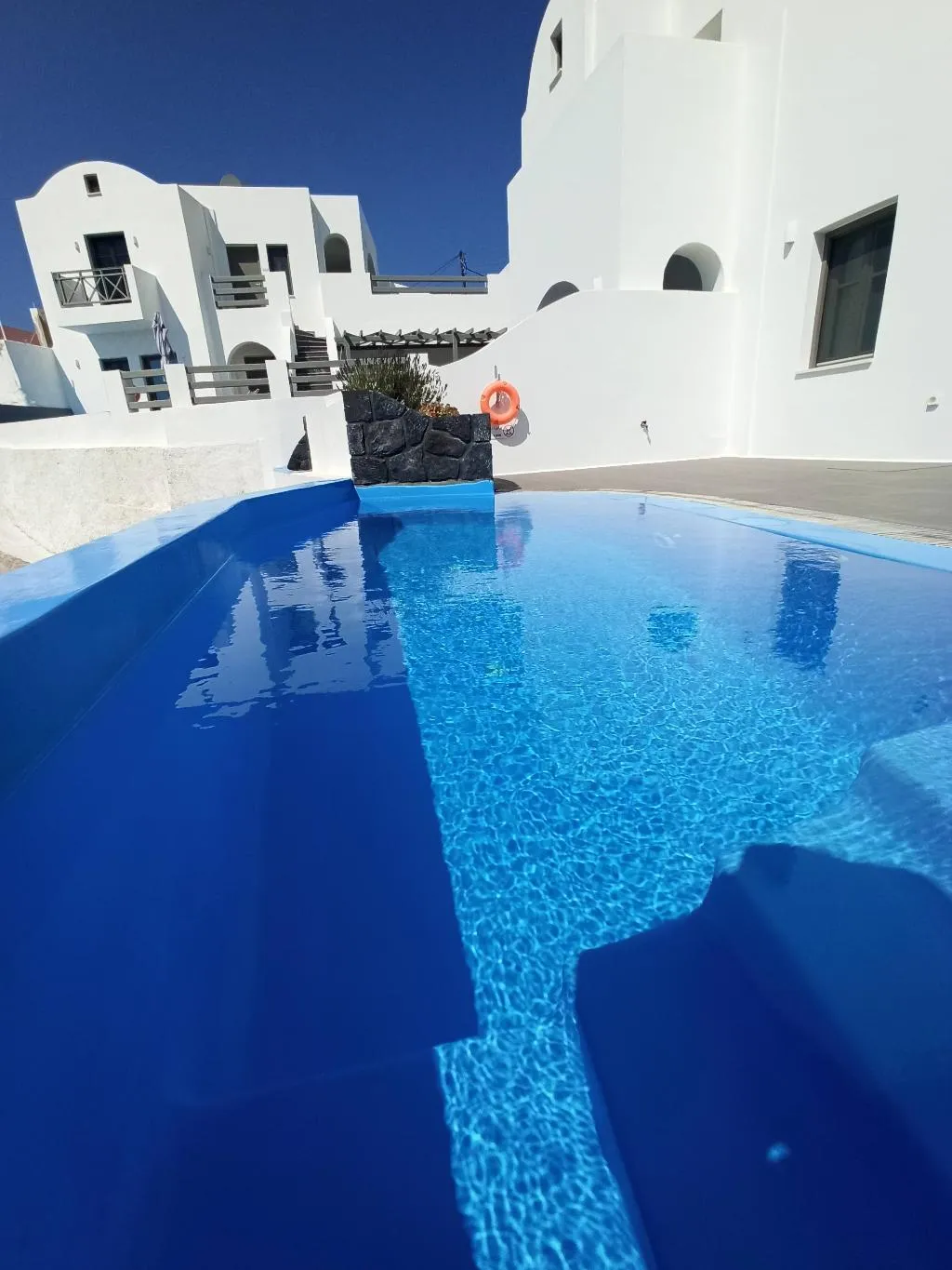 SUITE WITH PRIVATE POOL Room, Amphitrite Suites Santorini, Santorini