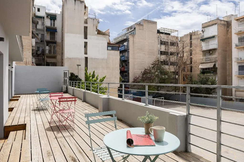 DOUBLE SUPERIOR WITH TERRACE Room, Omnia Pagrati Apartments, Athens