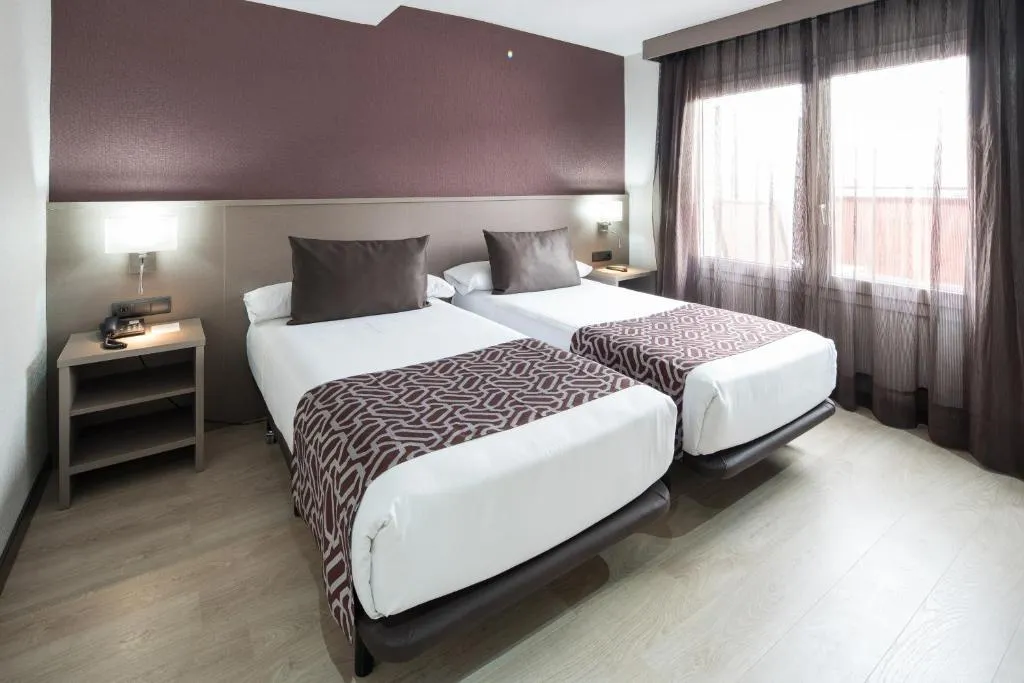 Double or Twin PREMIUM Room, Catalonia Park Güell, Barcelona
